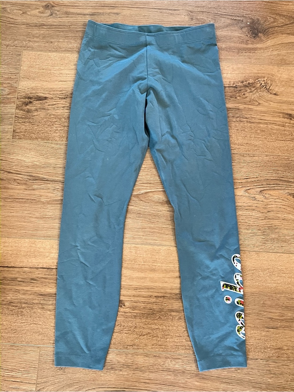 Girl’s Nike Teal Blue Stretch Leggings - small